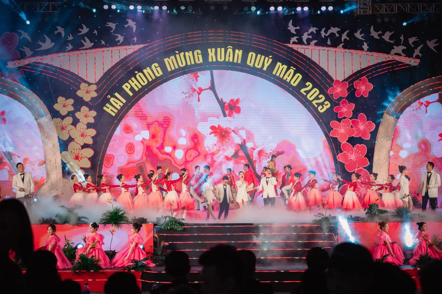 trinh-hoang-led-hai-phong