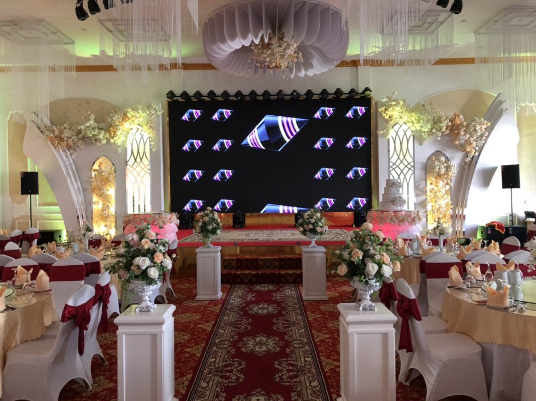 Lắp Đặt Màn hình LED Cố Định Tại Chương Dương Place